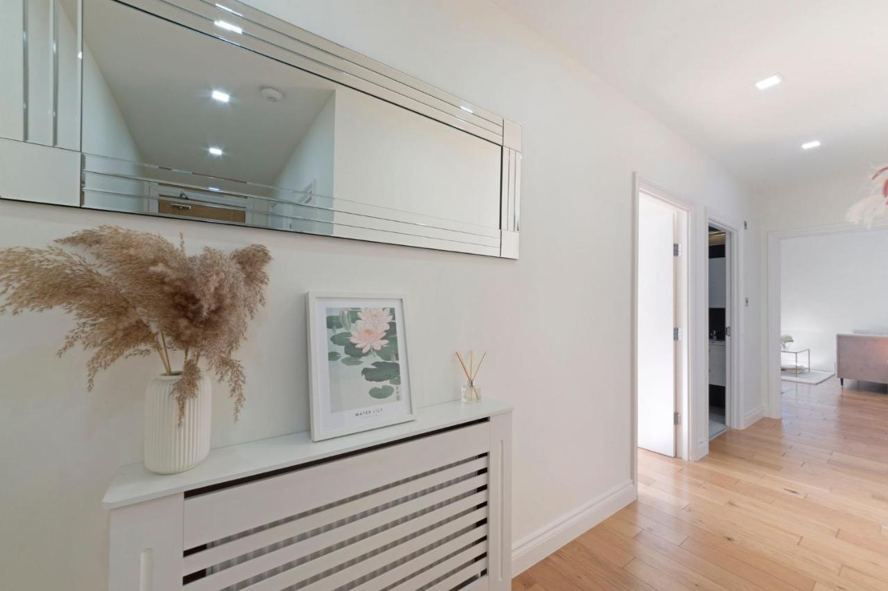 Spacious One Bed Loft Apartment Birchanger Bagian luar foto